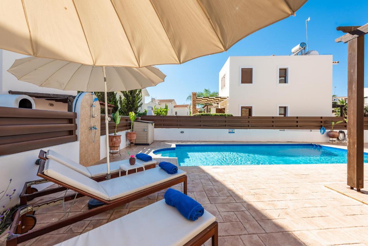 Villa Iris By Ezoria Villas Ayia Napa Ngoại thất bức ảnh