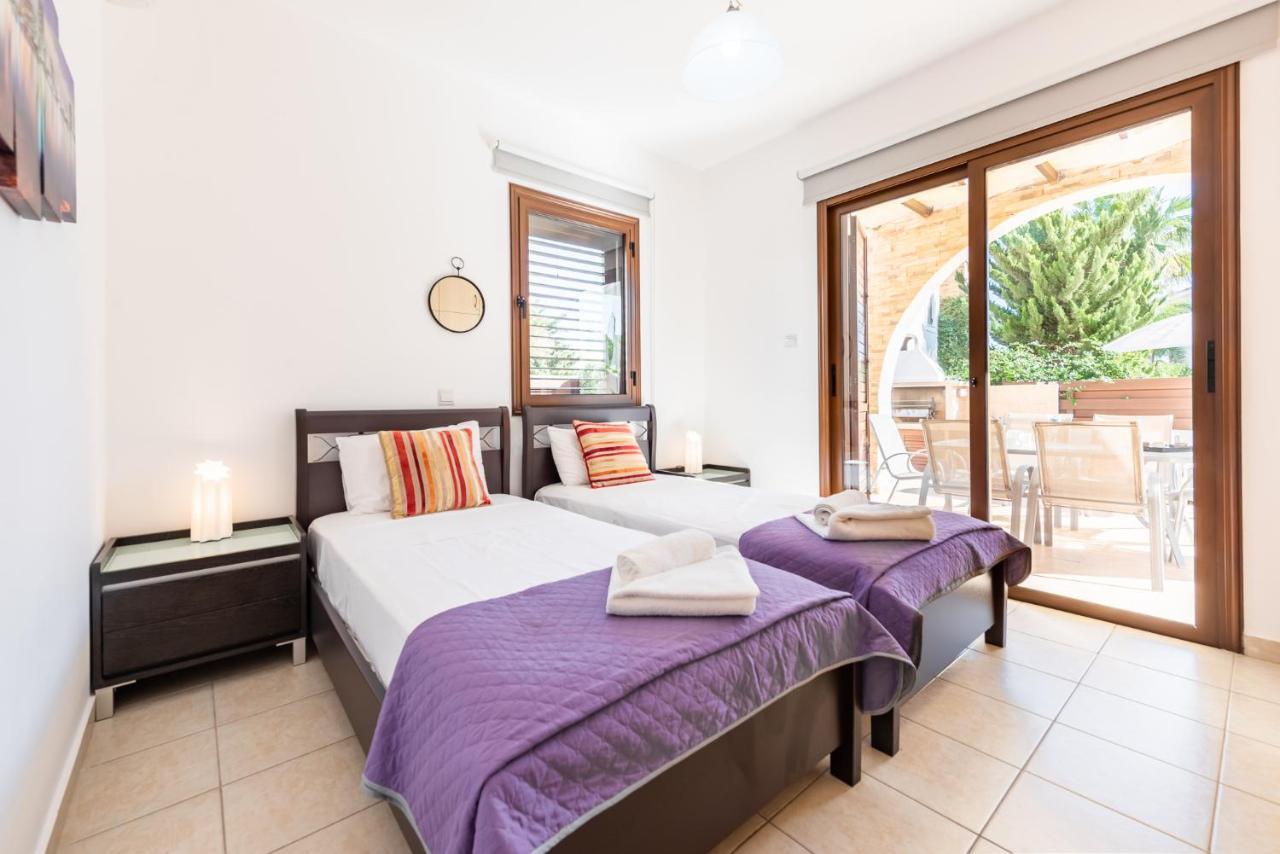 Villa Iris By Ezoria Villas Ayia Napa Ngoại thất bức ảnh