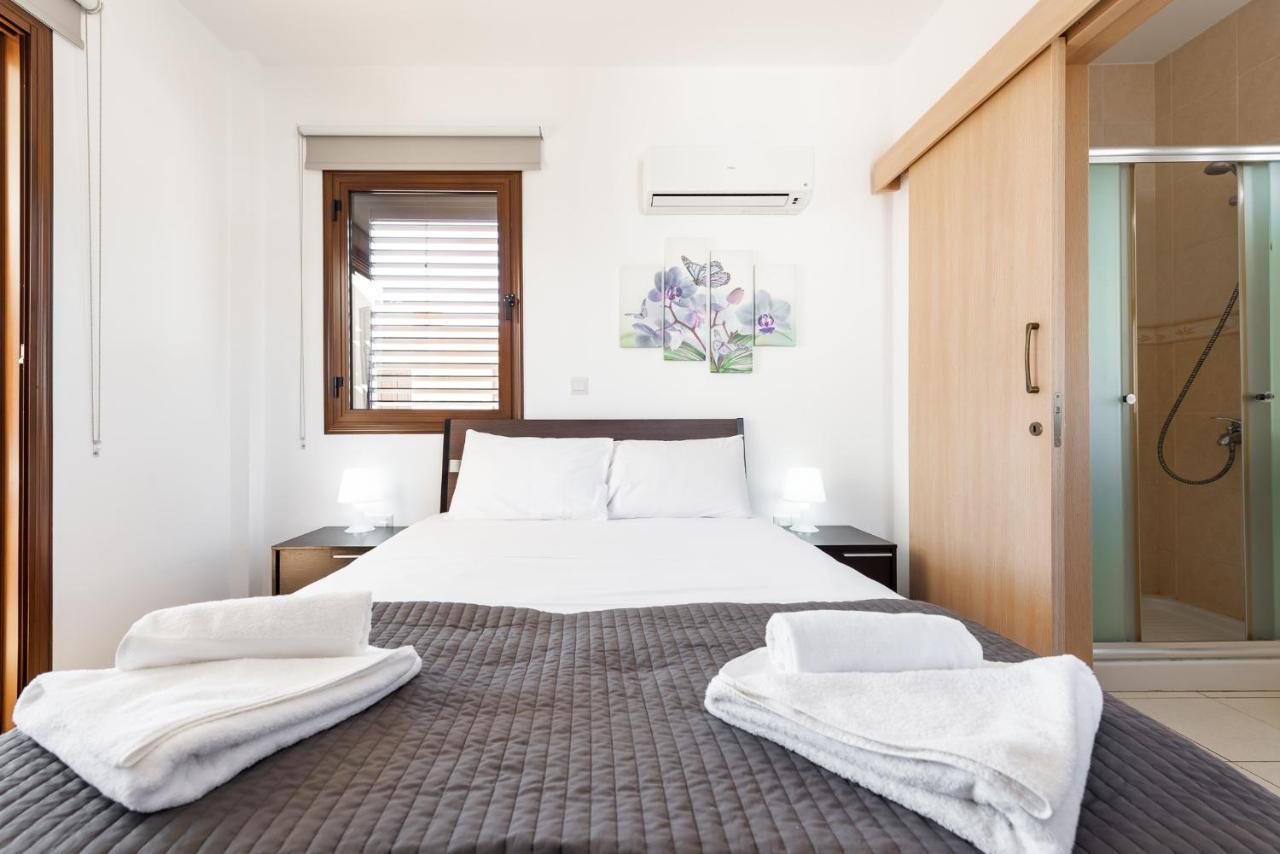Villa Iris By Ezoria Villas Ayia Napa Ngoại thất bức ảnh