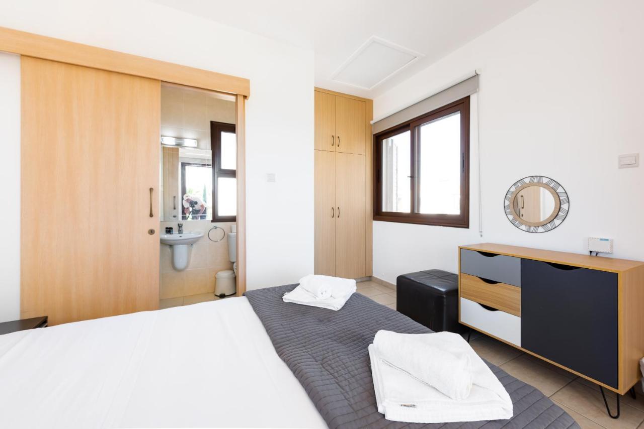 Villa Iris By Ezoria Villas Ayia Napa Ngoại thất bức ảnh